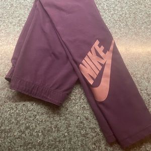 Purple Nike leggings